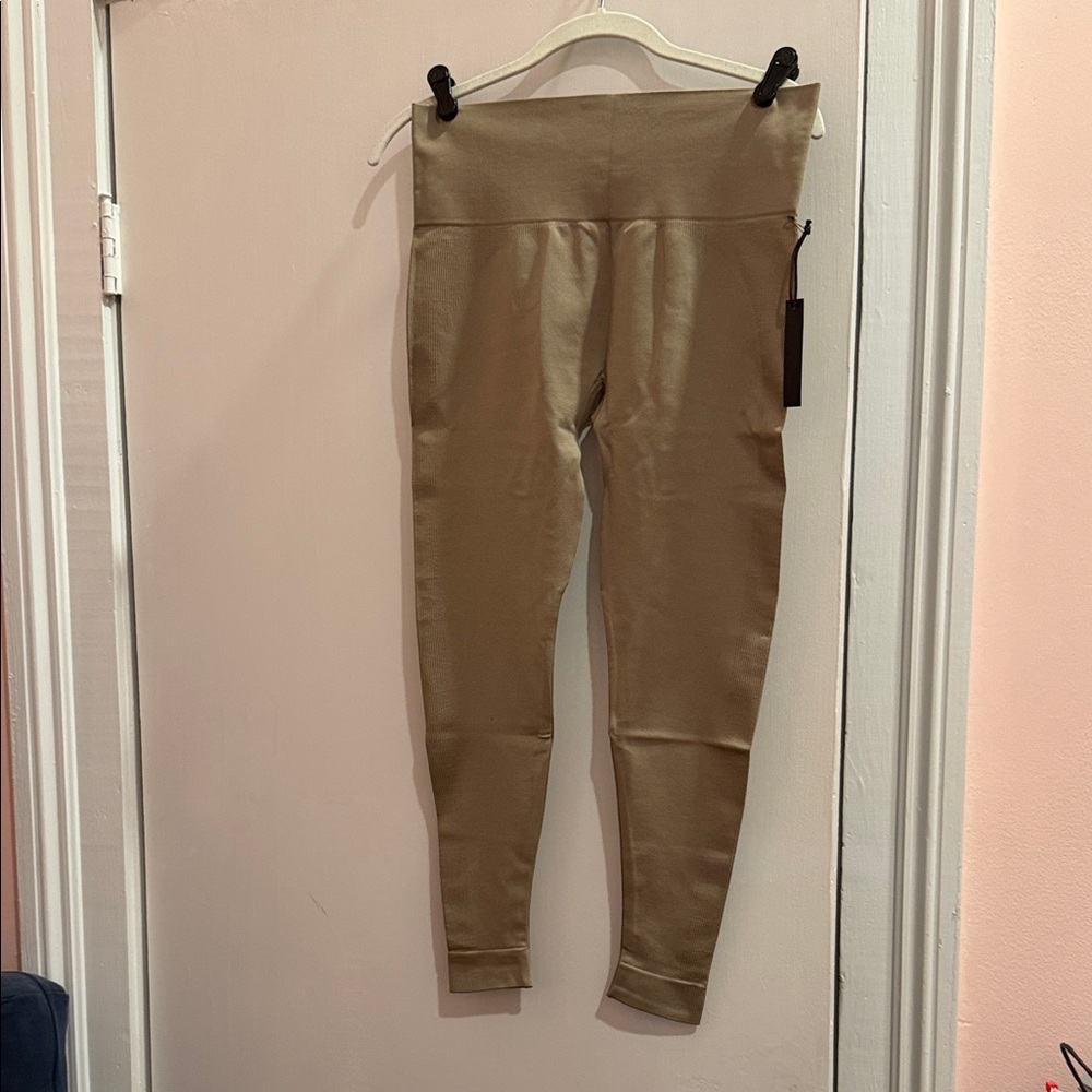 SET Active Sculptflex Leggings XL in Sand